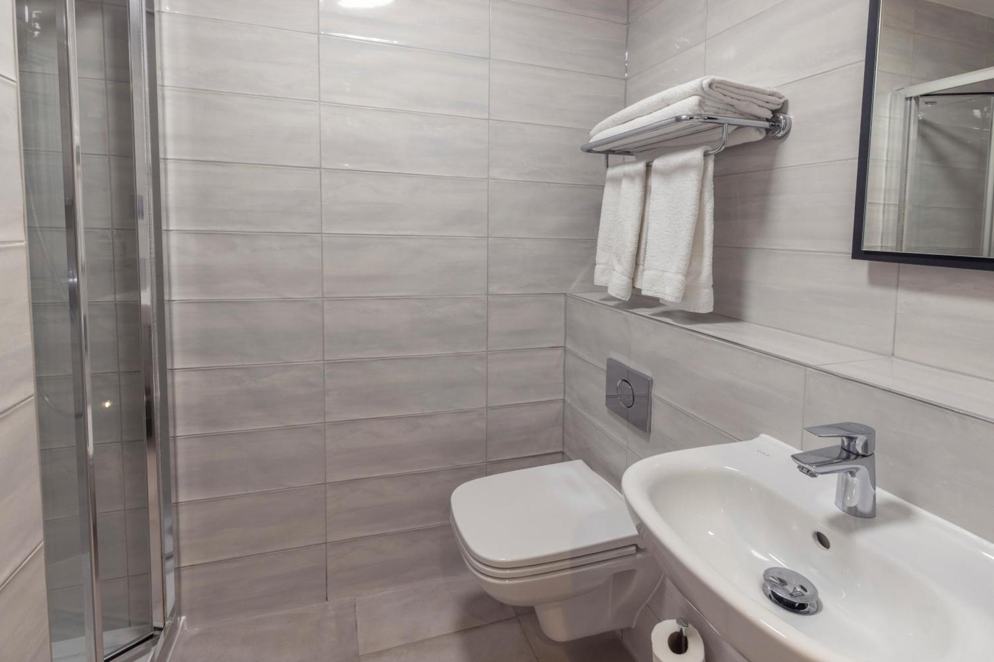 Best Western Kensington Olympia Hotel Londra Dış mekan fotoğraf